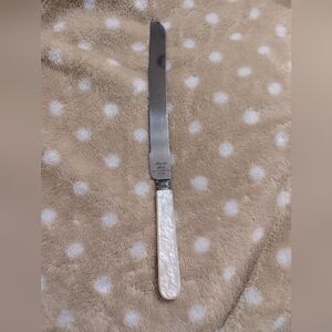 Revere Sheffield England Mother of Pearl Handle Stainless Steel Cake Knife 8”